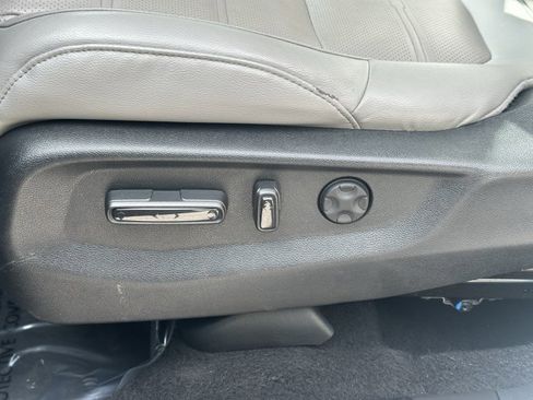 Used 2017 Honda CR-V EX-L image 19