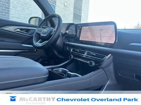 New 2026 Chevrolet Traverse LT w/ Enhanced Driving Package image 45