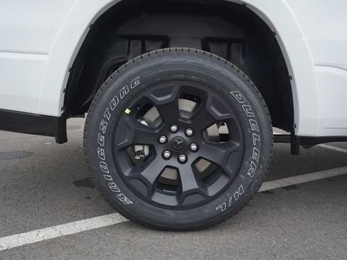 New 2026 RAM 1500 Big Horn AWD/4WD image 44