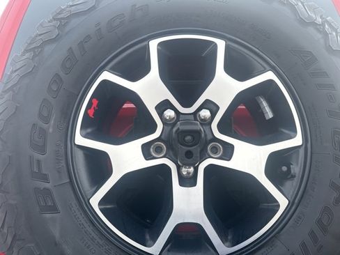 Used 2021 Jeep Wrangler Unlimited Rubicon image 12