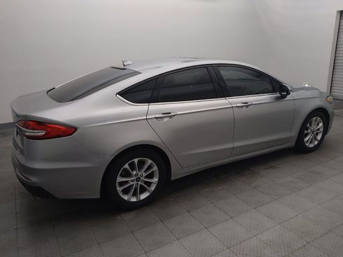 Used 2020 Ford Fusion SE FWD image 10