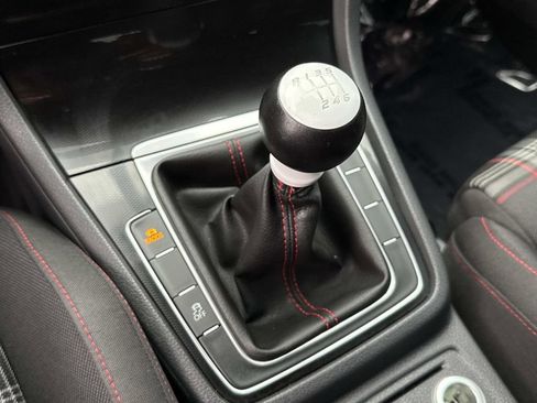 Used 2016 Volkswagen GTI S FWD image 17