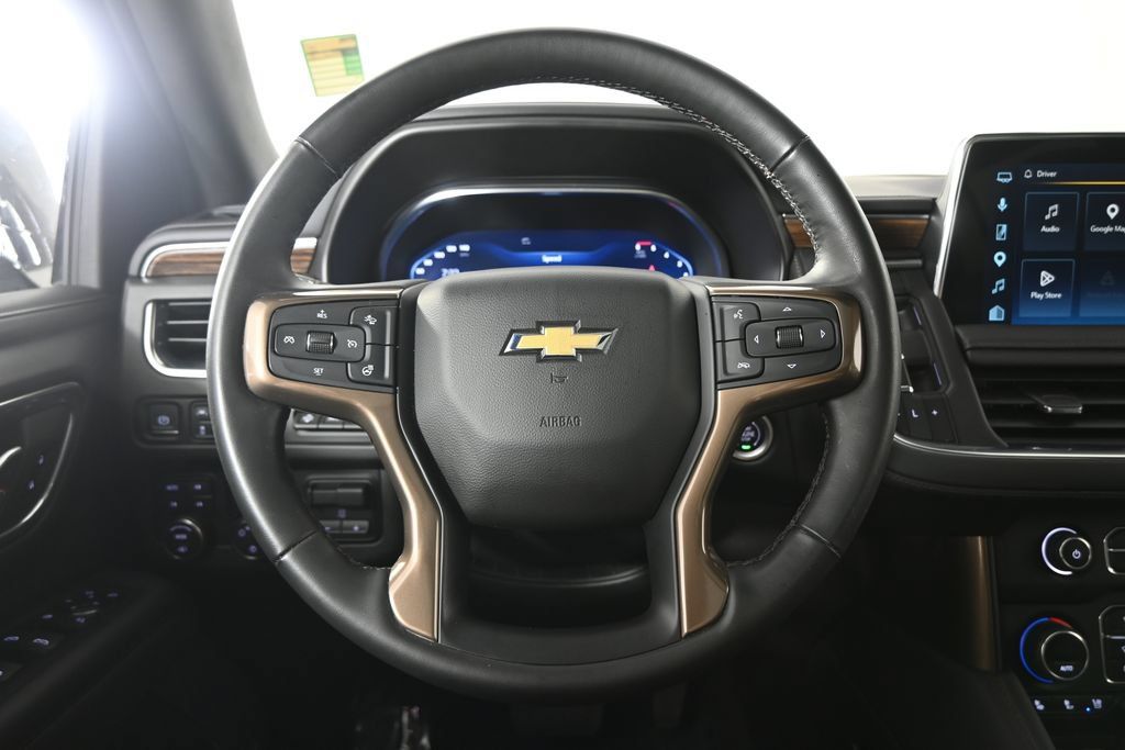 Used 2024 Chevrolet Tahoe High Country AWD/4WD image 35