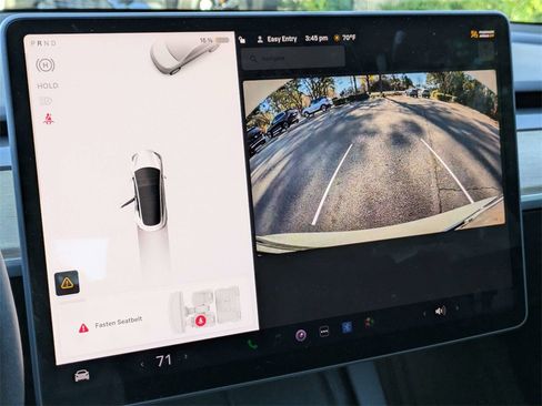 Used 2022 Tesla Model 3 Long Range image 21