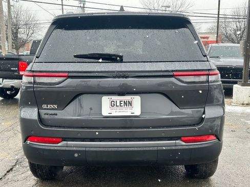 New 2026 Jeep Grand Cherokee Altitude AWD/4WD image 7