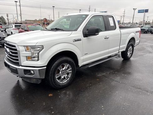 Used 2015 Ford F150 XLT w/ Equipment Group 301A Mid image 17