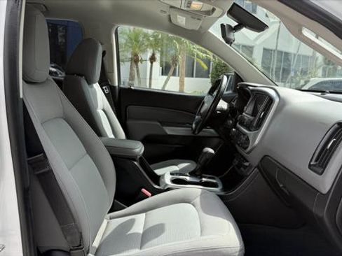 Used 2019 Chevrolet Colorado LT w/ LT Convenience Package AWD/4WD image 23