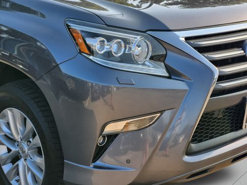 Used 2017 Lexus GX 460 AWD/4WD image 35