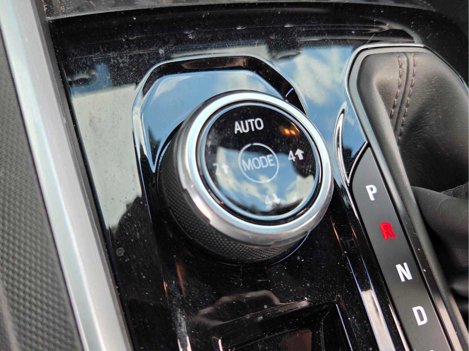 Used 2024 Chevrolet Colorado Trail Boss AWD/4WD image 25