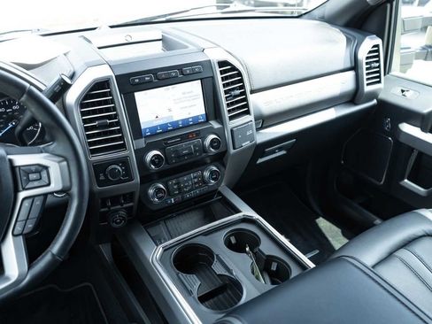 Used 2021 Ford F250 Platinum AWD/4WD image 17