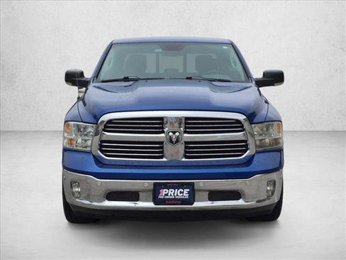Used 2015 RAM 1500 Lone Star RWD image 2