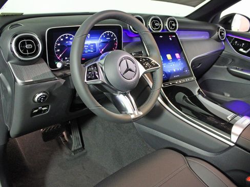 Certified 2026 Mercedes-Benz GLC 300 4MATIC image 15