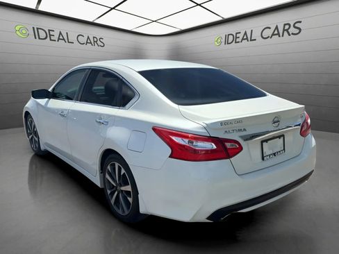 Used 2016 Nissan Altima 2.5 SR FWD image 7
