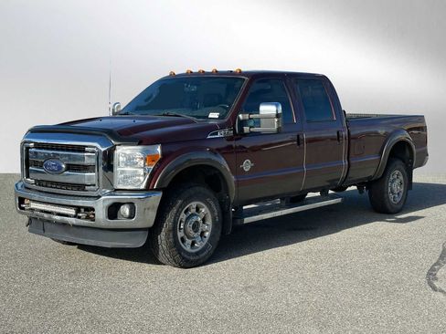 Used 2016 Ford F350 Lariat w/ Lariat Ultimate Package image 3