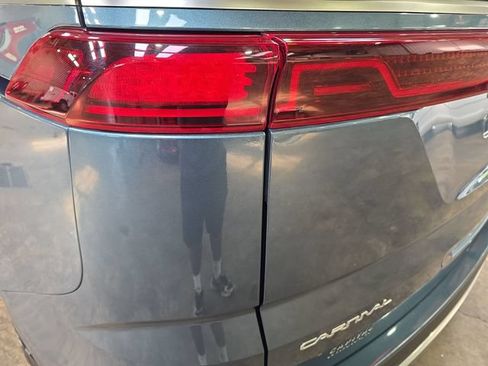 Used 2023 Kia Carnival SX Prestige FWD image 37