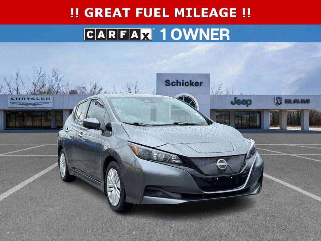Used 2025 Nissan Leaf S FWD image 1