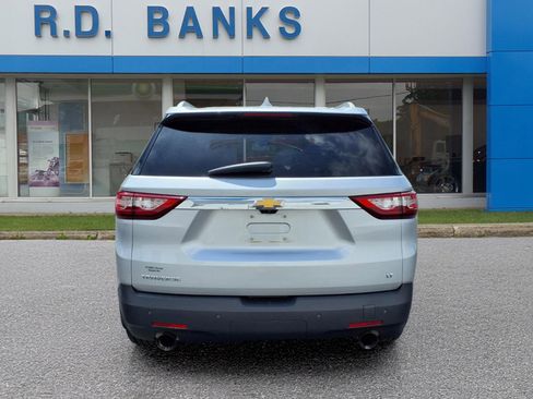 Certified 2018 Chevrolet Traverse LT FWD image 4