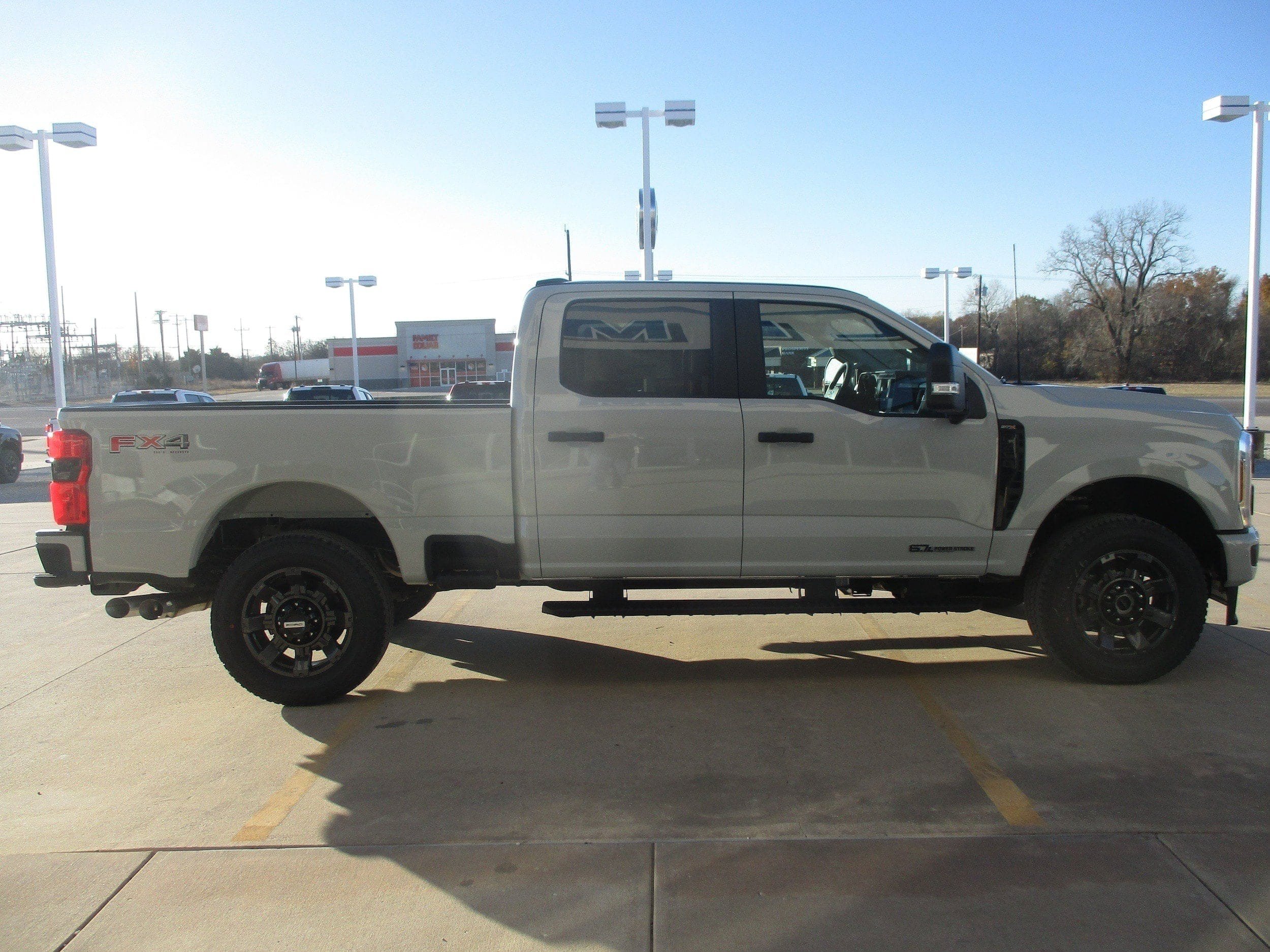 New 2026 Ford F250 XL w/ STX Appearance Package AWD/4WD image 4