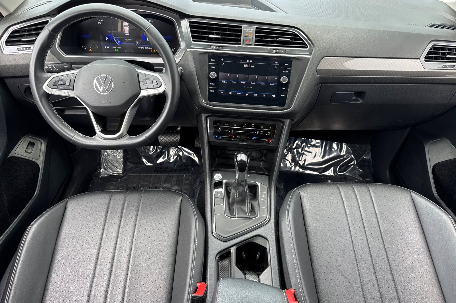 Used 2024 Volkswagen Tiguan Wolfsburg Edition FWD image 14