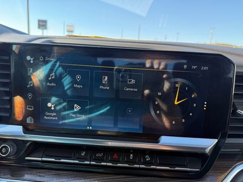 Used 2024 Chevrolet Silverado 2500 LT image 16