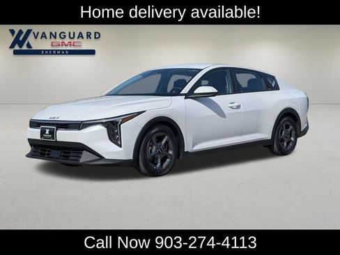 Used 2025 Kia K4 FWD image 3