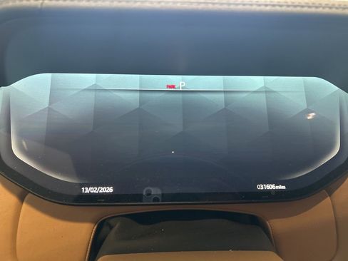 Used 2023 Land Rover Range Rover SE image 12