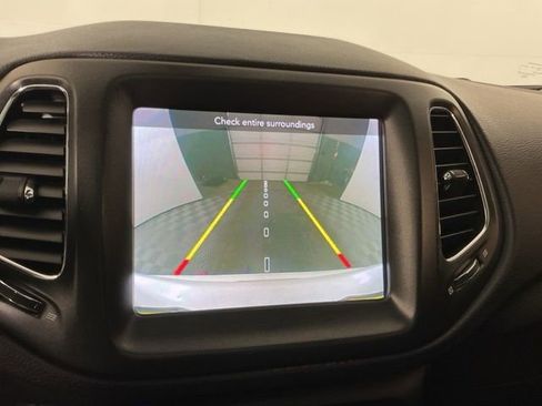 Used 2018 Jeep Compass Trailhawk AWD/4WD image 20