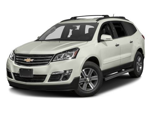 Used 2017 Chevrolet Traverse LT image 2