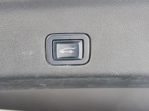 Used 2023 Chevrolet Tahoe RST AWD/4WD image 25