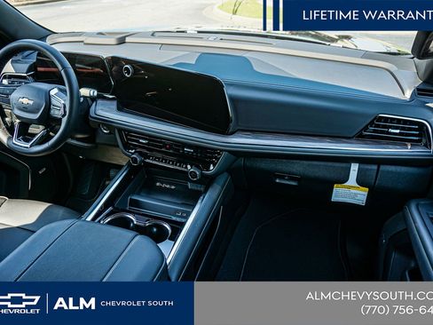 New 2026 Chevrolet Suburban Premier RWD image 26