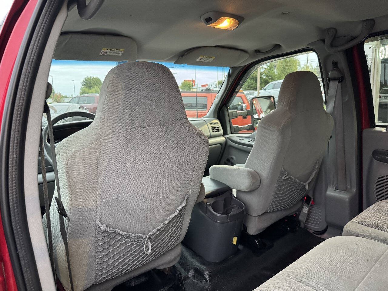 Used 2003 Ford Excursion XLT AWD/4WD image 28