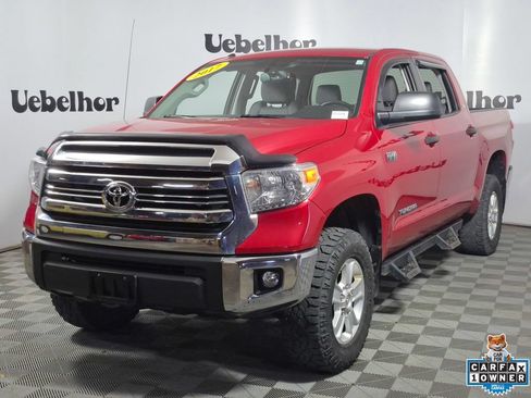Used 2017 Toyota Tundra SR5 w/ SR5 Upgrade Package AWD/4WD image 3