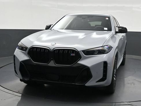 Used 2026 BMW X6 M60i AWD/4WD image 9