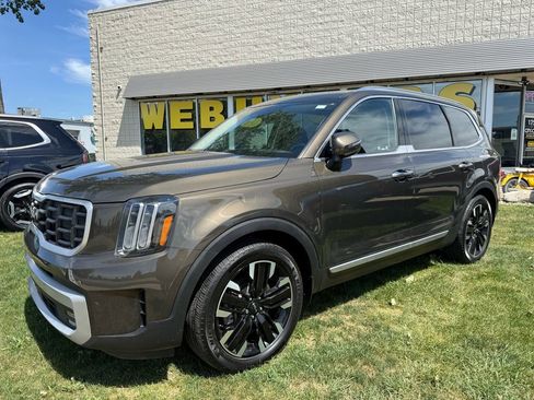 Used 2023 Kia Telluride SX Prestige AWD/4WD image 1