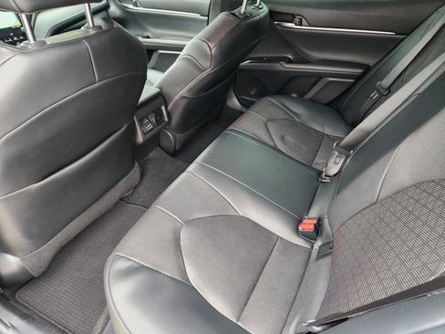 Used 2020 Toyota Camry XSE w/ Driver Assist Package FWD image 29