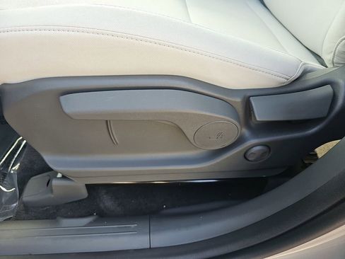 New 2026 Hyundai Santa Fe SE FWD image 30