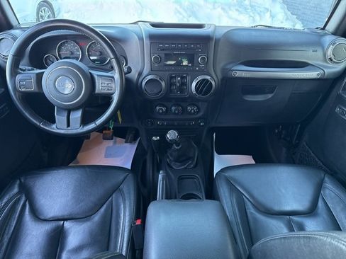 Used 2017 Jeep Wrangler Unlimited Sport w/ Quick Order Package 23S image 35