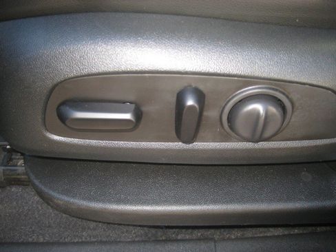 Used 2020 GMC Terrain SLT w/ Preferred Package image 14