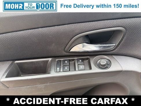 Used 2014 Chevrolet Cruze LT image 11