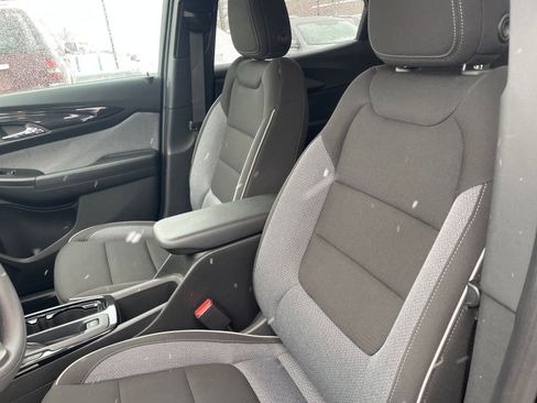 Used 2025 Chevrolet TrailBlazer LT image 36