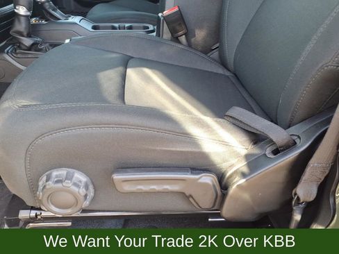 Used 2022 Jeep Wrangler Unlimited Sport image 10