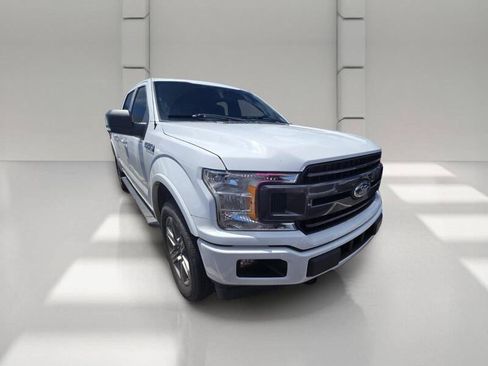 Used 2020 Ford F150 XLT w/ Equipment Group 302A Luxury AWD/4WD image 3
