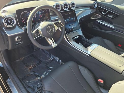 Used 2026 Mercedes-Benz CLE 300 4MATIC Coupe image 4
