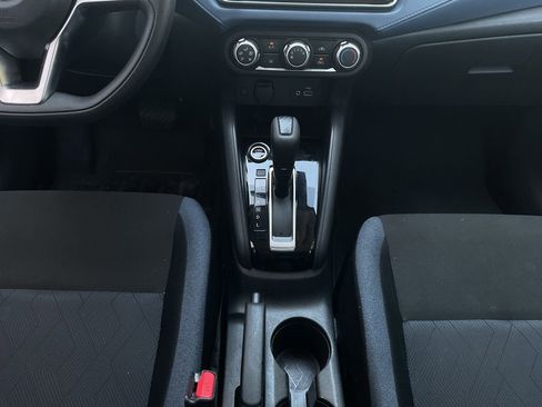 Used 2025 Nissan Versa SV FWD image 14