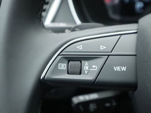 Used 2025 Audi Q5 2.0T Premium Plus w/ Premium Plus Package image 13