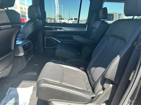 New 2026 Jeep Grand Wagoneer Limited AWD/4WD image 4