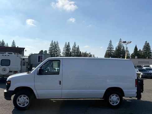 Used 2009 Ford E-150 and Econoline 150 image 5