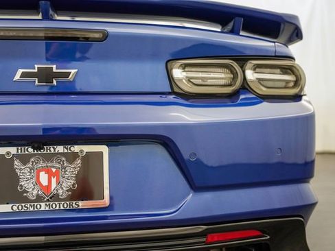 Used 2022 Chevrolet Camaro ZL1 RWD image 35