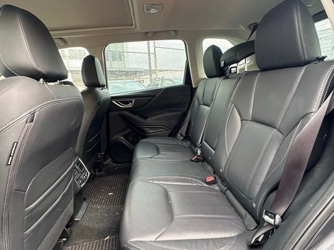Used 2023 Subaru Forester Touring image 9