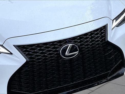 Used 2024 Lexus IS 350 F Sport RWD image 30